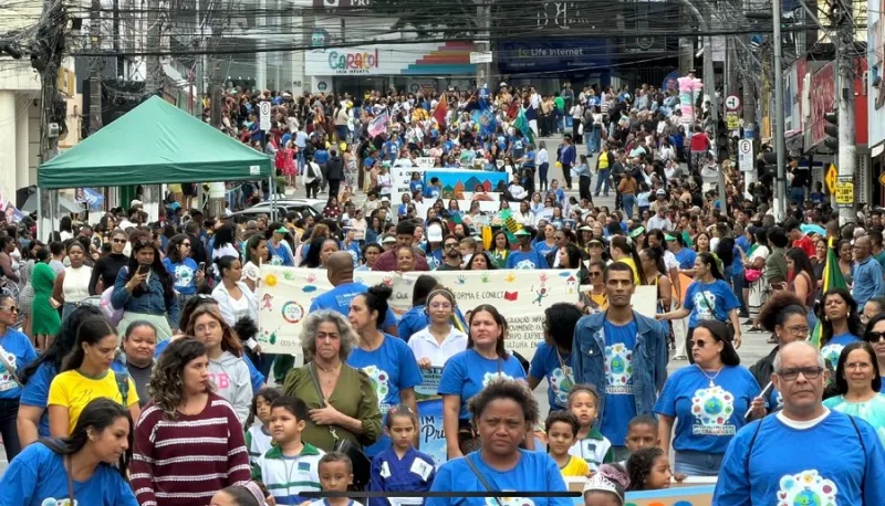 7 de Setembro em São Mateus reúne mais de 90 escolas e se destaca entre os maiores desfiles do ES