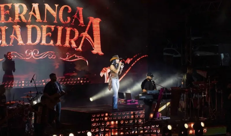 Rodeio, máquinas e shows movimentam o domingo da ExpoAgro São Mateus
