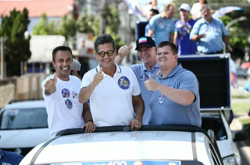 Na reta final, Casagrande (PSB) e Ricardo (MDB) visitam São Mateus e Linhares