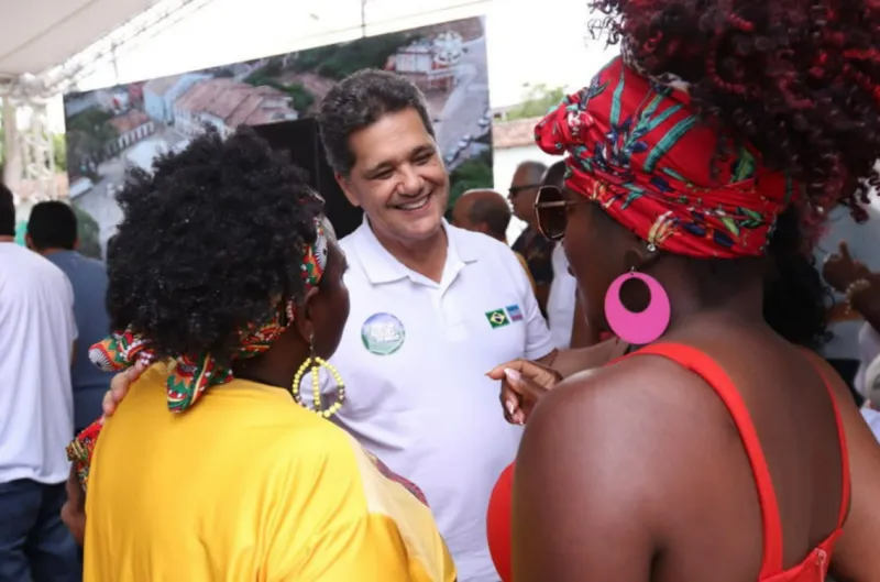 Ricardo Ferraço empata tecnicamente com Pazolini, aponta pesquisa