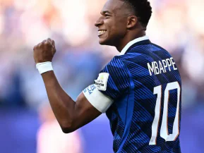 Futebol, política e personagens improváveis: a Copa do Mundo até agora