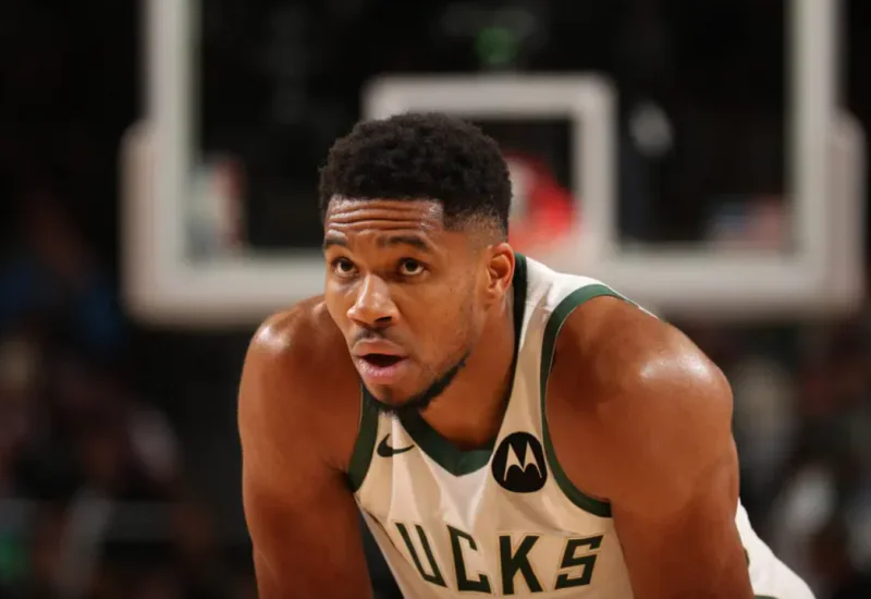 Bucks troca Giannis Antetokounmpo com o Heat e encerra era do astro em Milwaukee