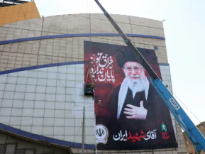 Funeral de Khamenei começa hoje em Teerã e prolonga-se por seis dias