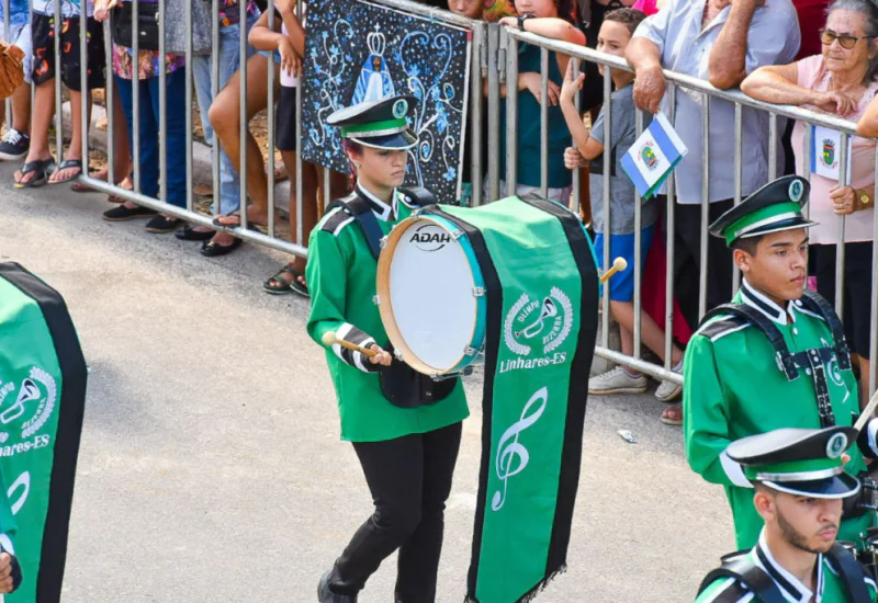 Desfile Cívico abre celebrações pelos 226 anos de Linhares