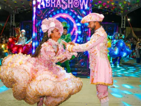 Arraiá AbraShow vence 5º Arraiá de Quadrilhas de Linhares