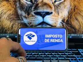 Receita paga nesta terça maior lote de restituição do IR da história
