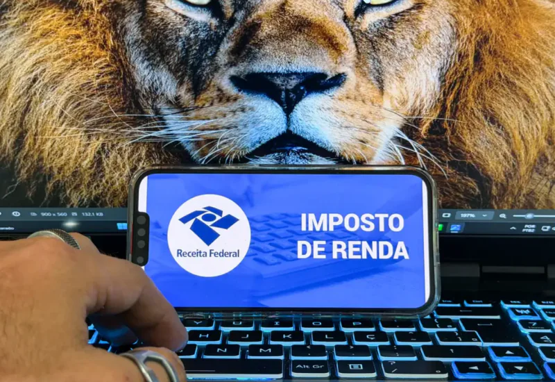Receita paga nesta terça maior lote de restituição do IR da história