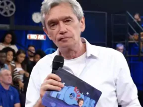 Público rejeita substituto de Serginho Groisman no ‘Altas Horas’: ‘Nada a ver’