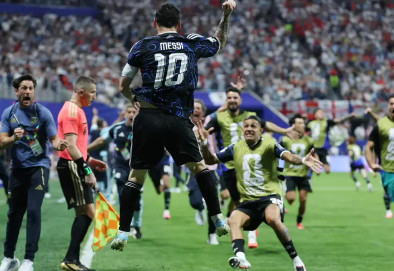 Lautaro marca no fim, Argentina vira sobre Inglaterra e vai à final da Copa