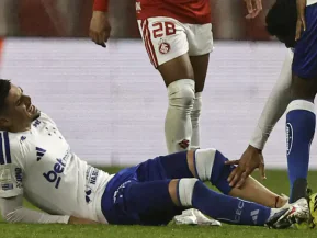 Cruzeiro confirma lesão de Gabriel Pec; atacante passará por cirurgia