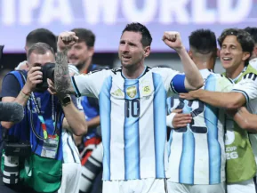 Messi explica motivo de choro e celebra vitória da Argentina na Copa: ‘Desabafo’