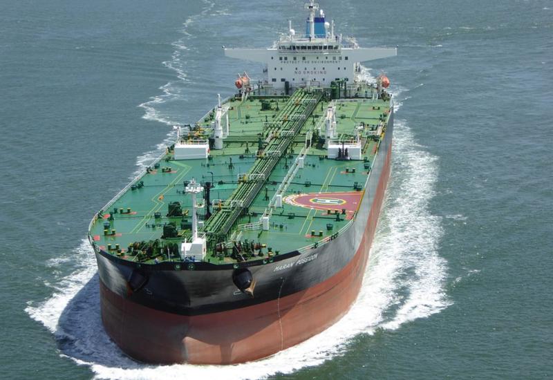 Bloqueio naval dos EUA ao Irã eleva tensão e dispara preços do petróleo no mercado global