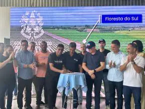 Governador Ricardo Ferraço e prefeito Kleilson Resende inauguram obras em Pedro Canário