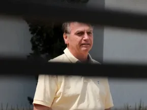 Moraes concede prisão domiciliar a Jair Bolsonaro por 90 dias