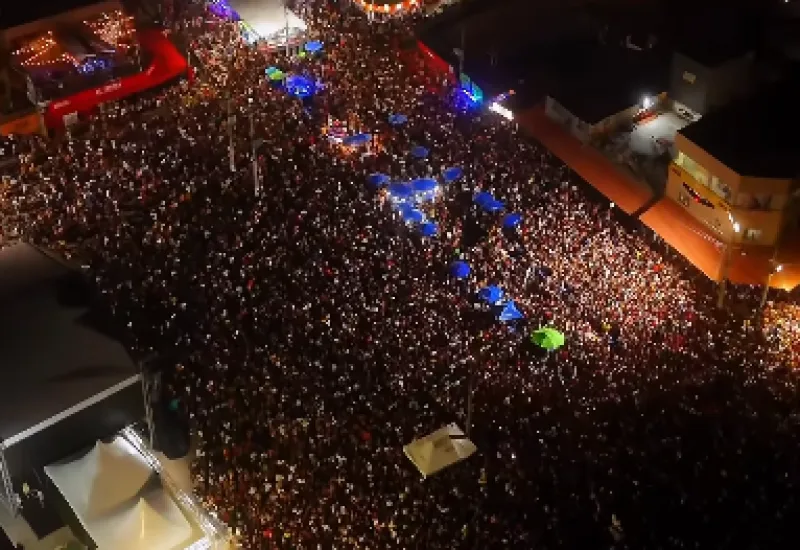 Guriri em Êxtase: Taiana França e Zé Paulo sacodem o domingo de Carnaval