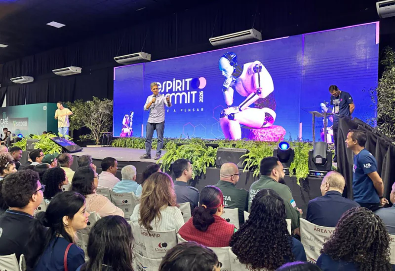 Espírito Summit reúne setor público, empresas e universidades em Linhares