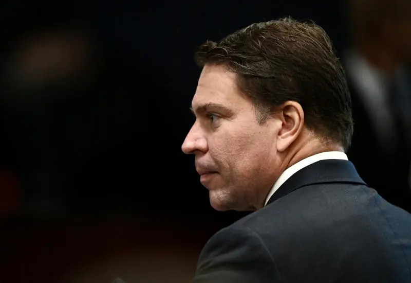 Prisão de Alexandre Ramagem nos Estados Unidos gera forte repercussão diplomática e política no Brasil