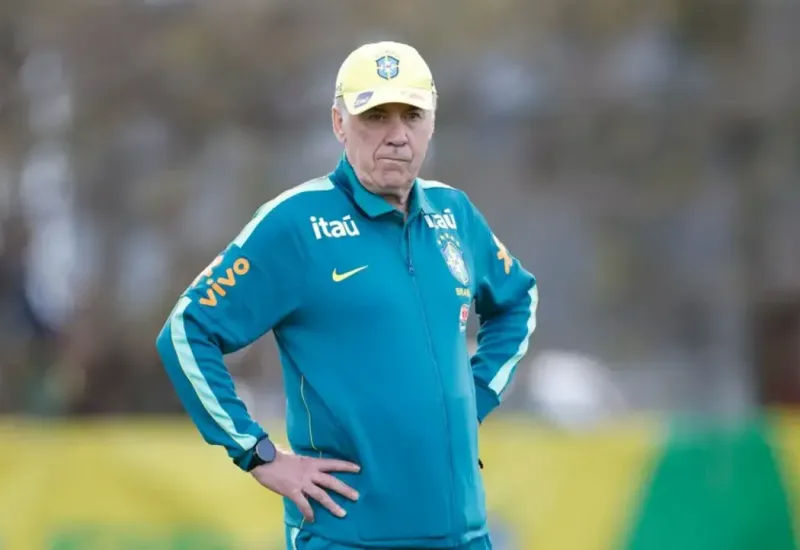 Ancelotti confirma escalação do Brasil com dois estreantes