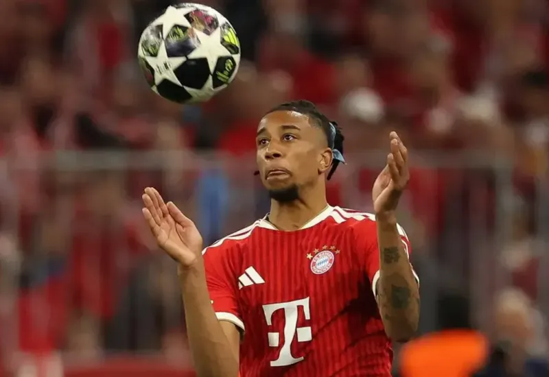 Bayern negocia renovação de Olise após interesse do Real Madrid