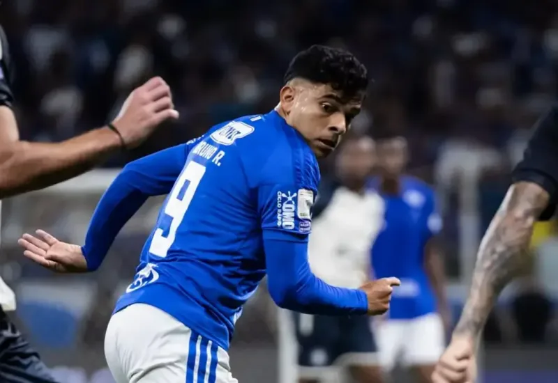 Bruno Rodrigues atinge marca pelo Cruzeiro e elege momento marcante