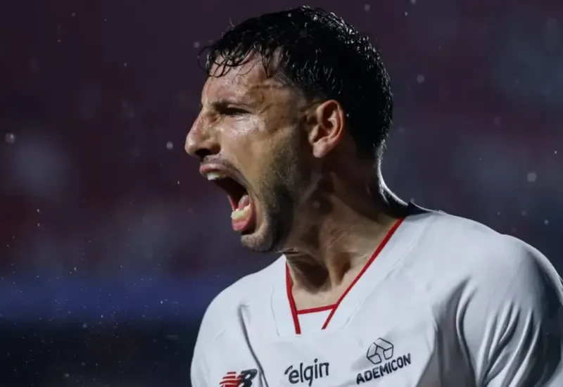 Calleri cobra futuro presidente do São Paulo e pede que clube volte a brigar por títulos