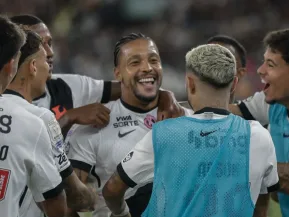 Capixaba David garante vitória do Vasco sobre o Botafogo no retorno do Brasileirão