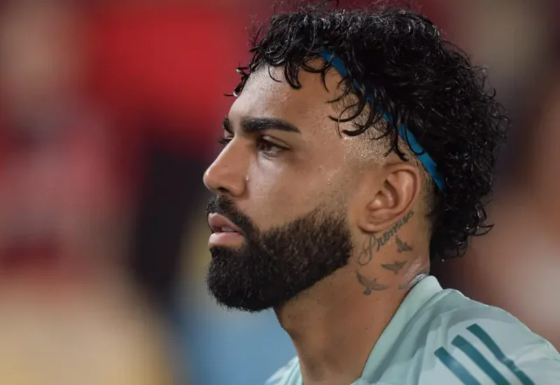 Gabigol cita o Cruzeiro nas redes sociais após acordo com o Santos