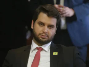 Filipe Martins volta à prisão após decisão do STF