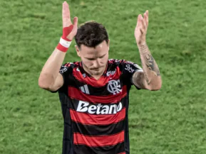 Saúl Ñíguez passará por cirurgia no calcanhar e deve ficar até quatro meses sem jogar