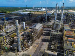 Petrobras anuncia aumento no valor do diesel em meio à tensão no Oriente Médio
