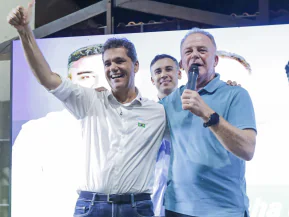 Ricardo Ferraço e Renato Casagrande lideram pesquisa da Quaest para Governo e Senado