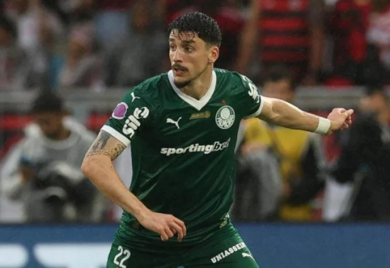 Palmeiras confirma em boletim lesão grave no tornozelo de Piquerez