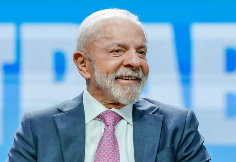 Lula sanciona lei que amplia prazo da licença-paternidade para 20 dias