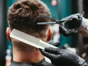 Prefeitura de São Mateus lança capacitação gratuita de Barbeiro Profissional