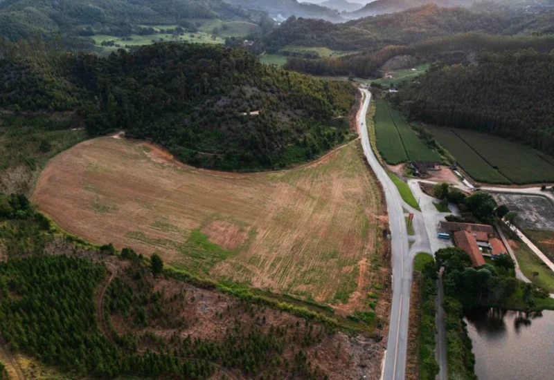 Governador Ricardo Ferraço cria primeiro distrito turístico do ES