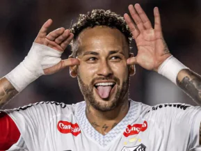 Ancelotti mantém Neymar no radar, mas impõe condição para convocação
