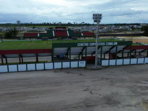 Estádio Conilon tem estrutura danificada após ações de vândalos em Jaguaré