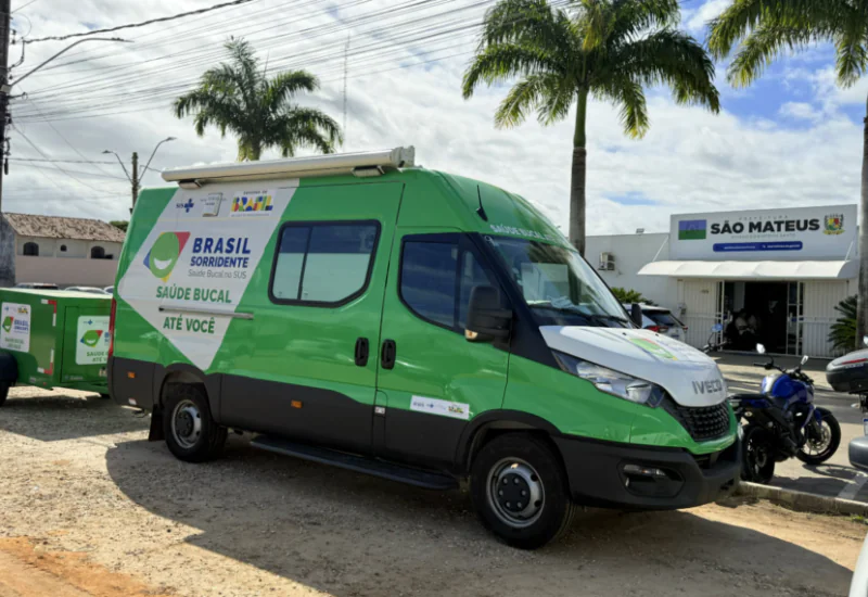Ministério da Saúde entrega consultórios odontológicos móveis a São Mateus
