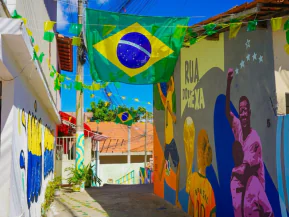 Concurso em Linhares dará telões para ruas decoradas na Copa do Mundo