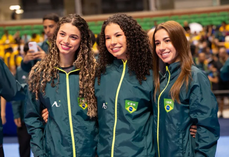 Capixabas disputam Pan-Americano de karatê pela seleção brasileira