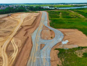 Ponte entre Interlagos e Aviso chega a 40% das obras em Linhares
