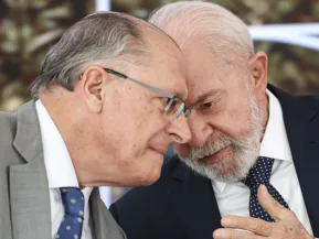 Lula quer atuação de Alckmin contra novo tarifaço dos EUA