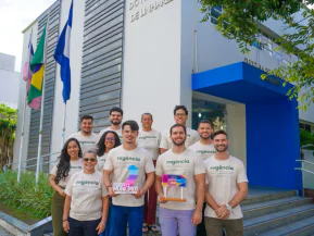 Estande de Linhares vence prêmio de Melhor Atendimento na Feira dos Municípios 2026