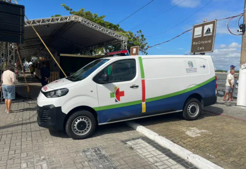 Governo do Estado entrega nova ambulância e repassa recursos para CAPS em Conceição da Barra