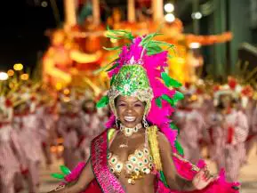 Inflação do Carnaval: produtos e serviços associados à data encareceram quase 80% em 10 anos