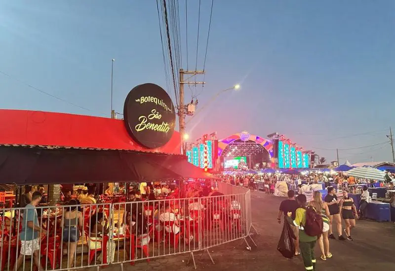 Comércio de Guriri celebra recorde de público, vendas e organização no Carnaval 2026