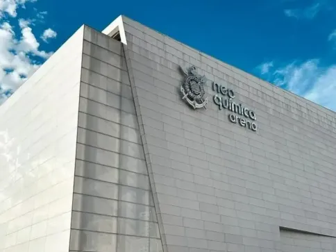 Corinthians e Caixa avançam em acordo por dívida da Arena