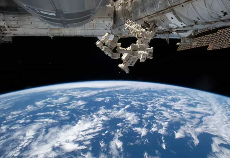 Corrida espacial: EUA admitem ter armas em órbita para conter "ameaças"