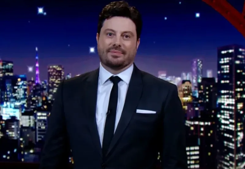 Danilo Gentili apresenta espetáculo de stand-up em Vitória neste sábado