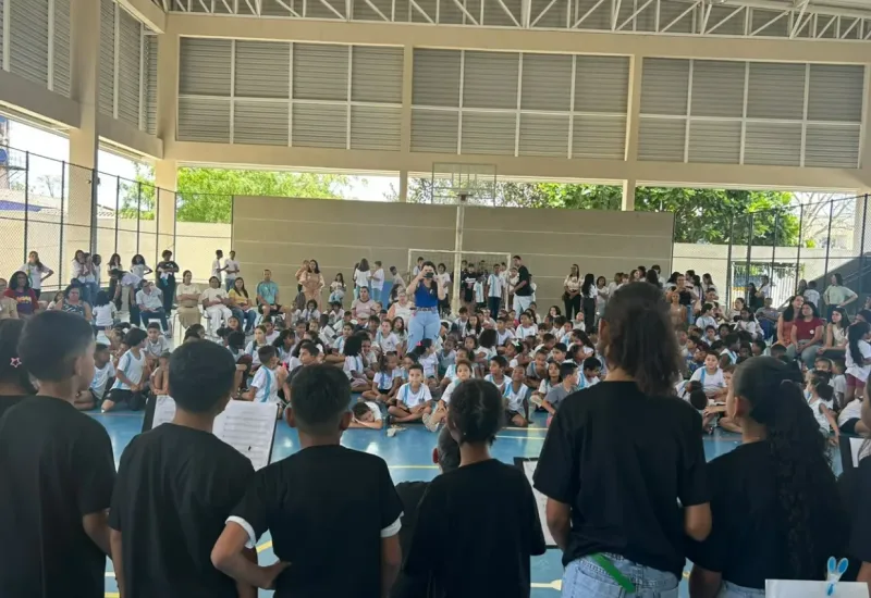 Encontro musical reúne alunos de nove escolas integrais em Jaguaré